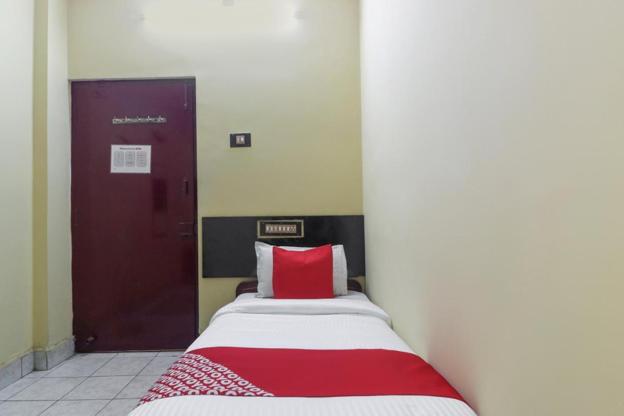 Oyo 45895 Hotel Blue Nile Chennai Bagian luar foto