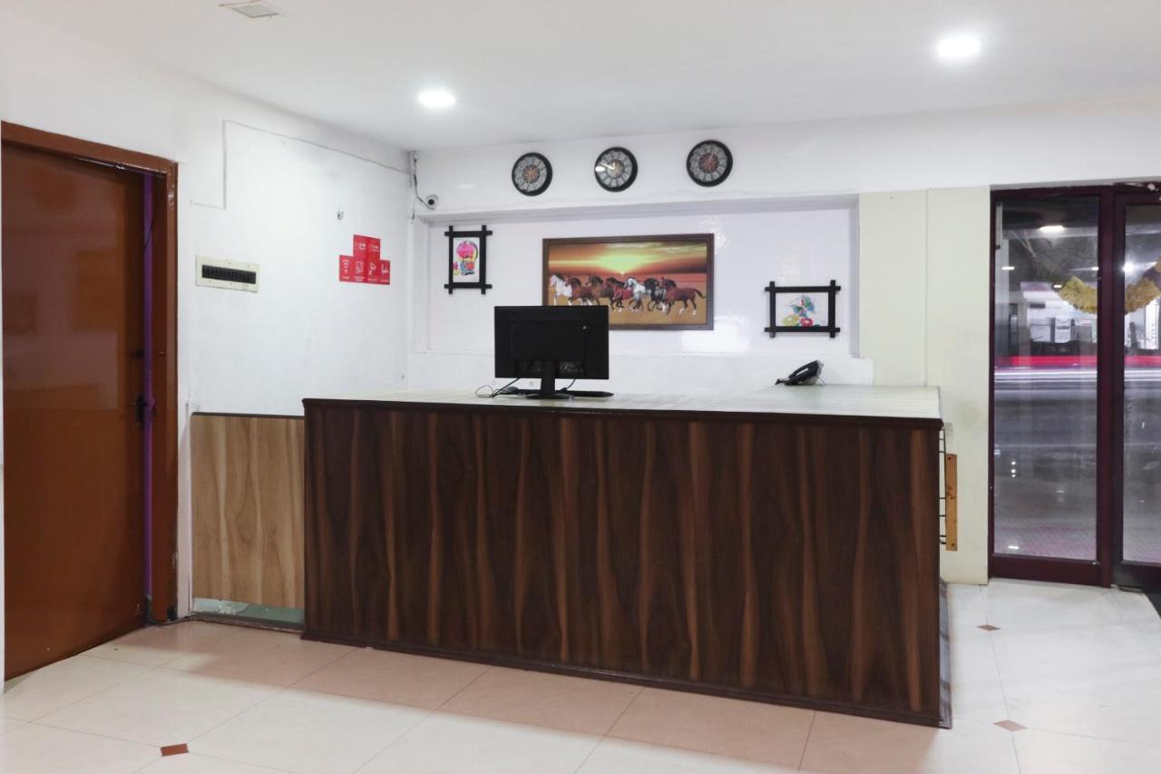 Oyo 45895 Hotel Blue Nile Chennai Bagian luar foto