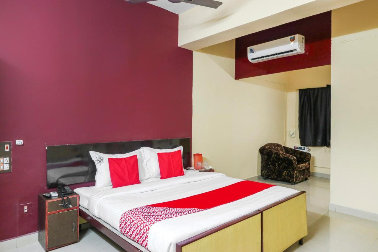 Oyo 45895 Hotel Blue Nile Chennai Bagian luar foto